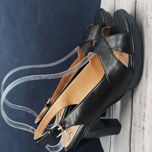 Sofft Black Leather Peep Toe Slingback Heels Sandals Size 8.5